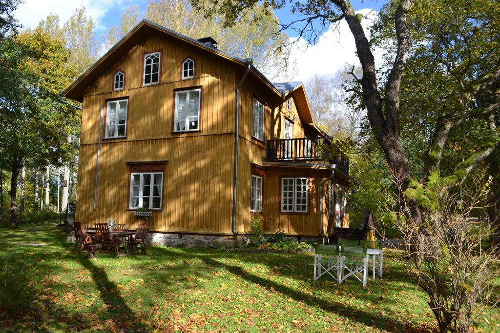 Kirjakkalan Ruukkikylae Teijo Esterno foto